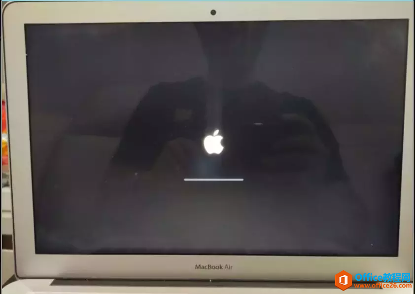 苹果电脑恢复macOS系统,磁盘被锁或无法识别到磁盘怎么回事呢?