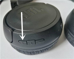 JBL T450BT耳机怎么控制手机上的来电