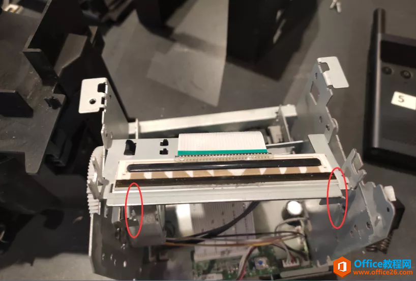 富士通FP2000小票打印机如何更换打印头？
