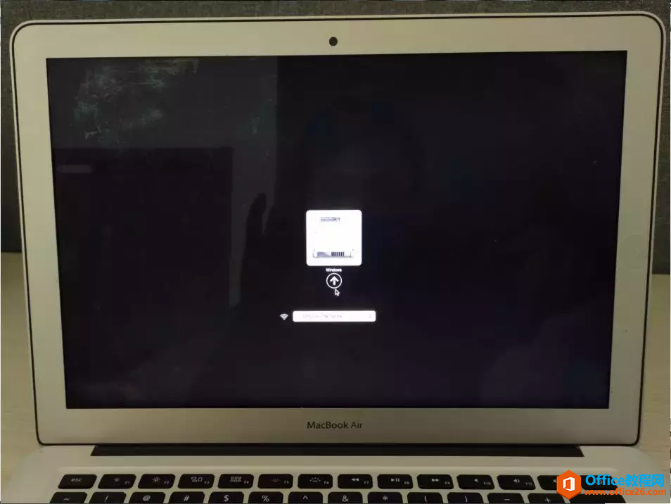 <b>苹果电脑恢复macOS系统，磁盘被锁或无法识别到磁盘怎么回事呢？</b>